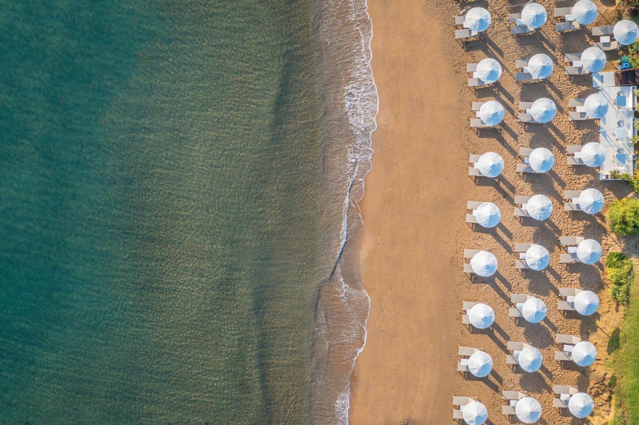 เยียนนูลิส ซานตามารีนา บีช โฮเต็ล Hotel Agia Marina  ภายนอก รูปภาพ